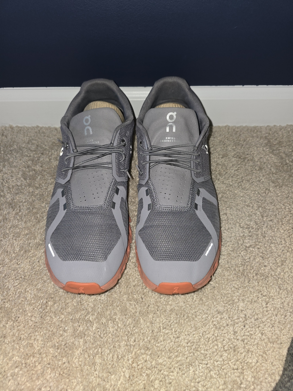 On Running Cloud Men’s Gray Athletic Shoes with Red-Orange Outsole